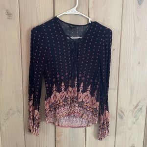 Multicoloured blouse.